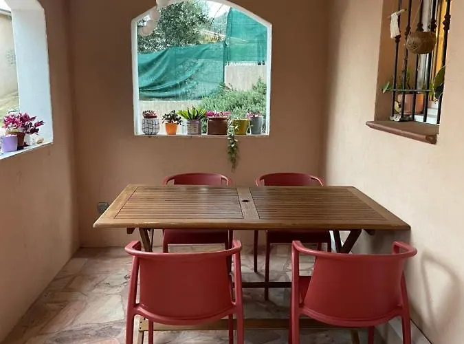 Meuble Vecchio * Porto-Vecchio (Corsica)